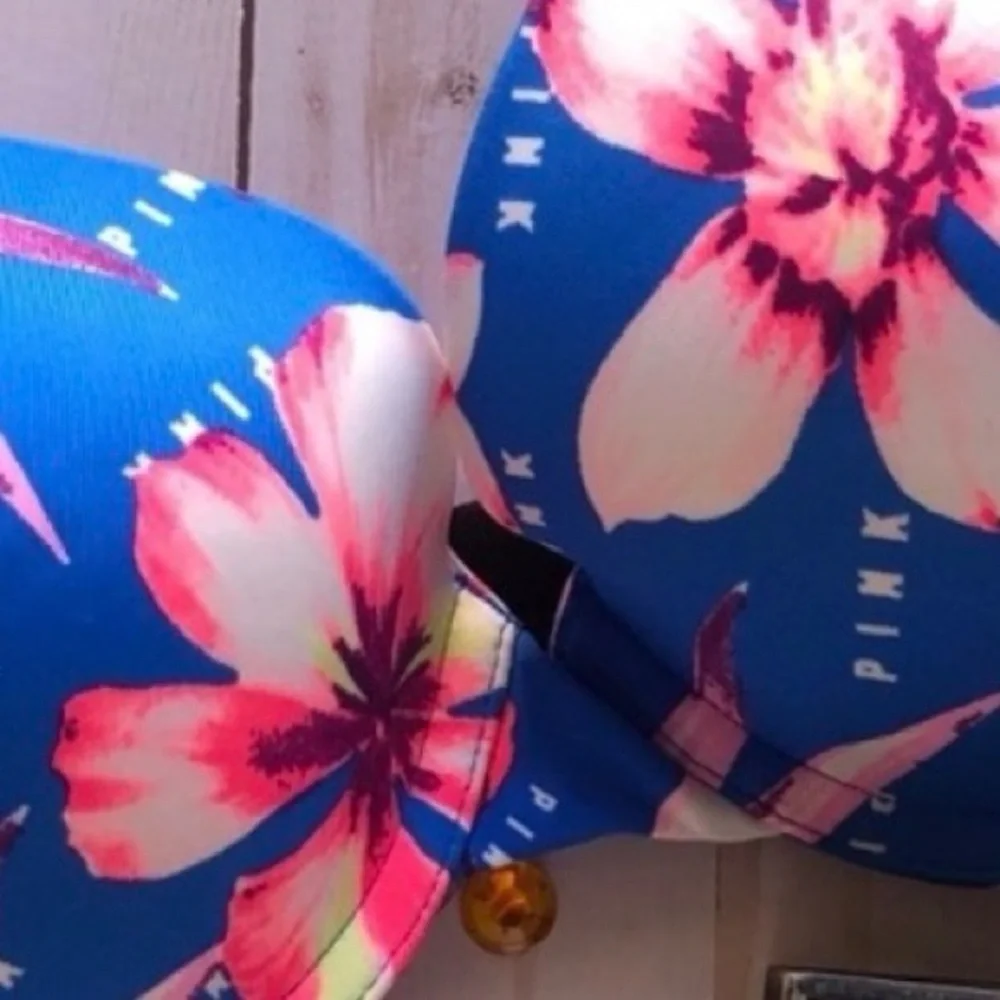 NWT‎ Victoria Secret 32D floral Tshirt bra